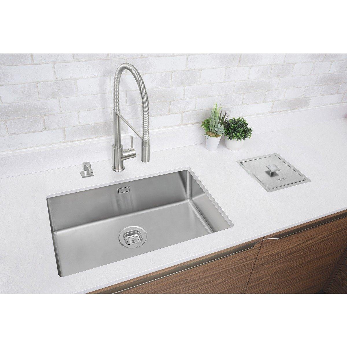 Cuba de Embutir Quadrum 70 U Undermount Tramontina 70 x 40 x 20 cm em Aço Inox Scotch Brite com Válvula OUTLET