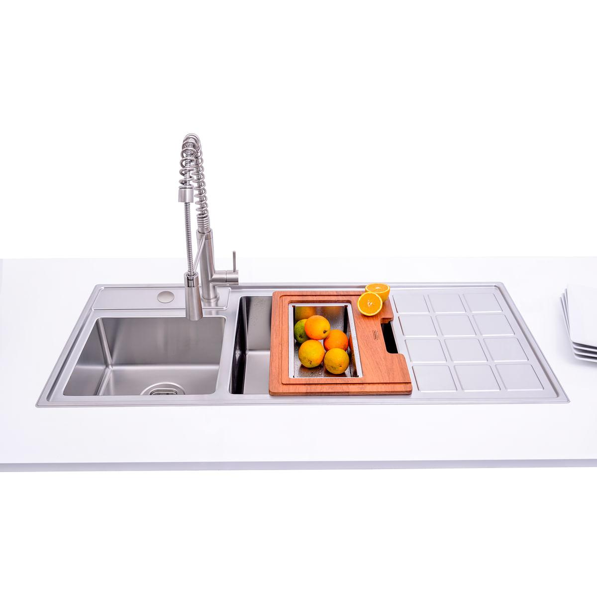 Kit para Cuba Quadrum Tramontina em Aço Inox com Acabamento Scotch Brite e Tábua em Madeira Jatobá Vazada 42x32 cm