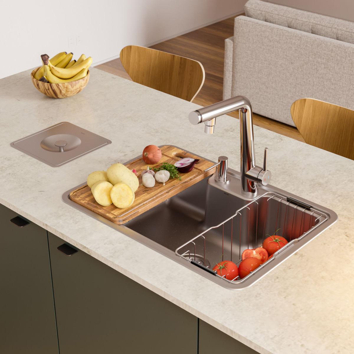 Cuba de Sobrepor ou Embutir Docol Massima 68x48x20 cm em Aço Inox Escovado com Acessórios e Lixeira de Embutir 6 L