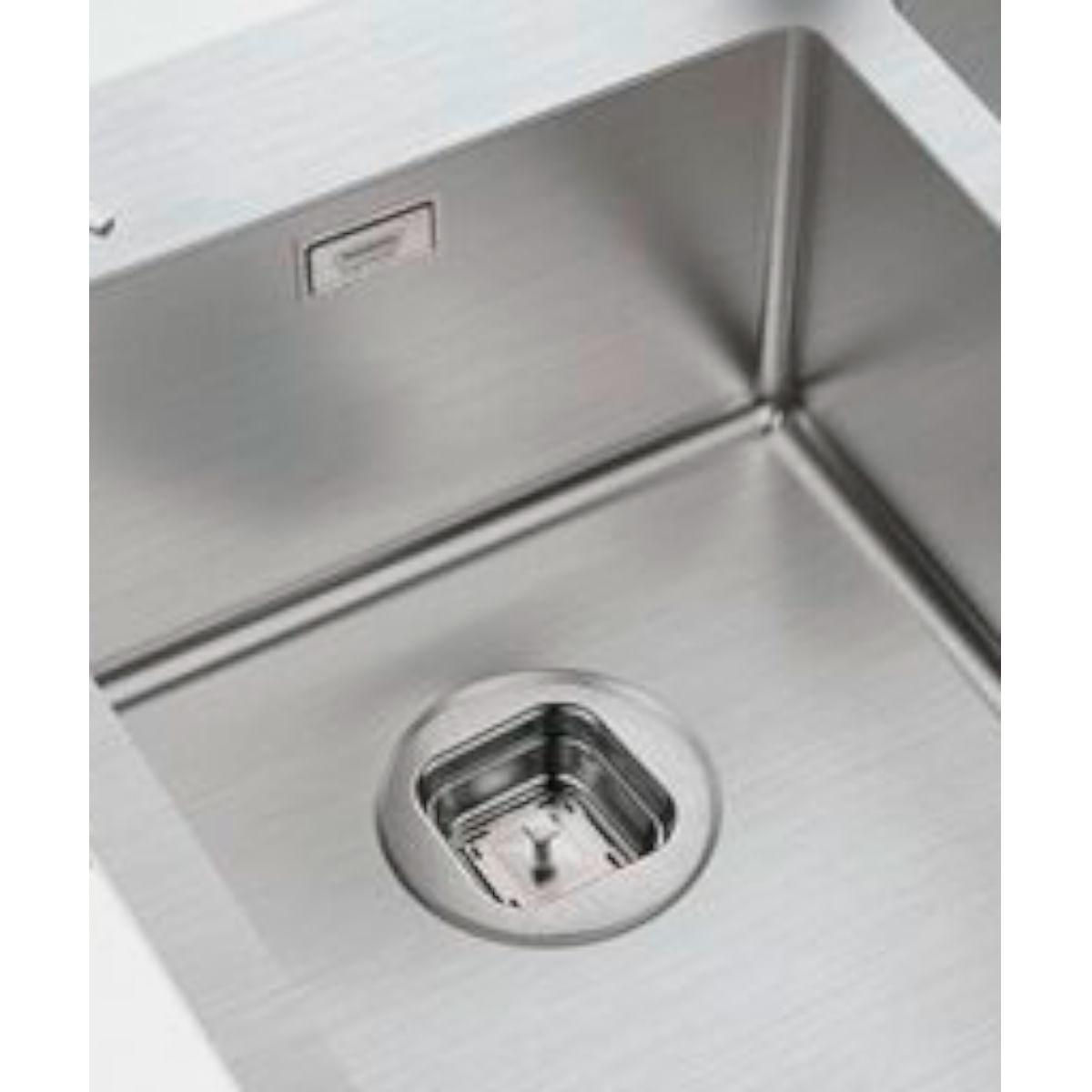 Válvula Tramontina 4. 1/2" com Escape em Aço Inox e Polipropileno para Cubas Design Collection