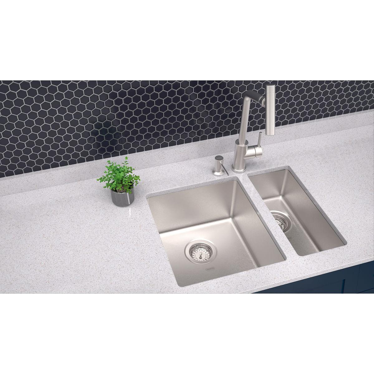 Cuba Quadrum 17 Plus U Undermount Tramontina 17 x 40 x 14 cm em Aço Inox Scotch Brite com Válvula