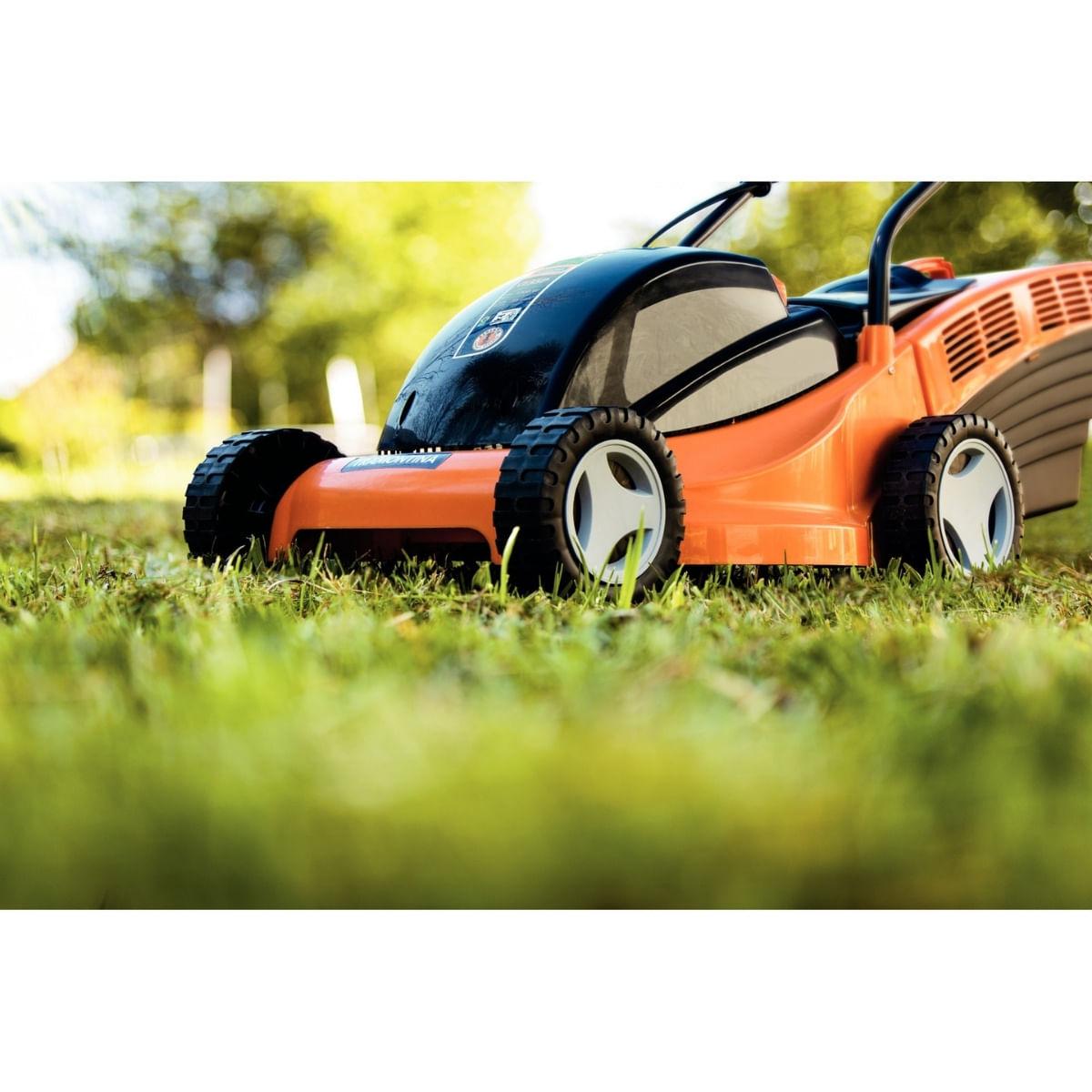 Cortador de Grama Elétrico Tramontina CE35P 1300W 220V Corte 35cm com Coletor