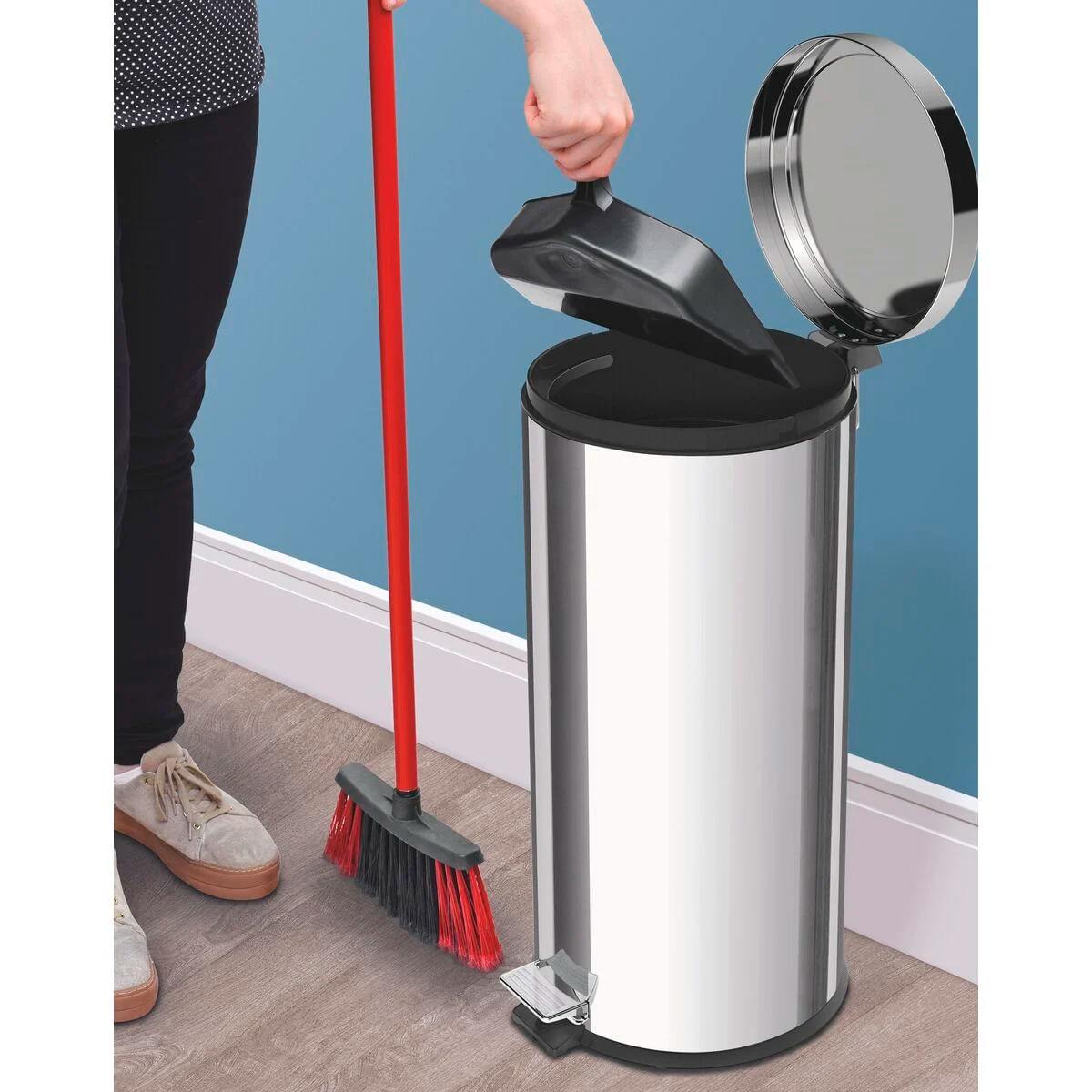 Lixeira Inox com Pedal Tramontina Brasil 30 Litros