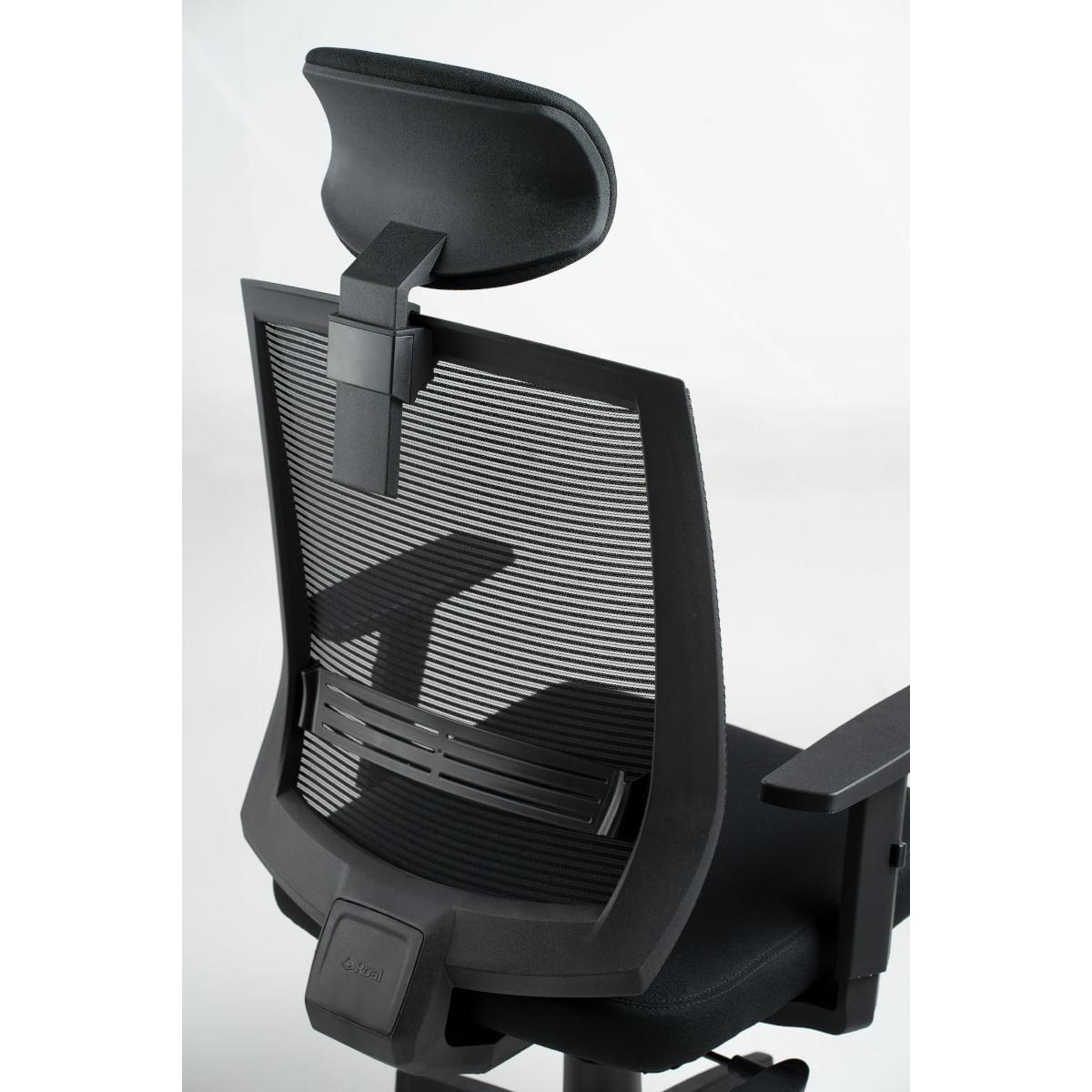 Cadeira para Escritório Presidente Giratória Ergonômica New Opus Roal Preto Encosto em Tela
